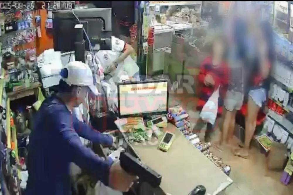 Polícia age Rápido e Prende suspeitos de assalto em comercio e são baleado  em Troca de Tiros em Rio Branco