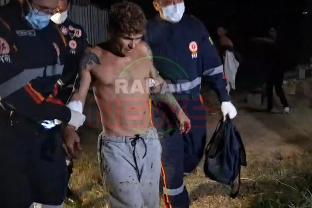 Homem e vítima de tentativa de hominicídio por terçado após ter casa invadida pelo acusado