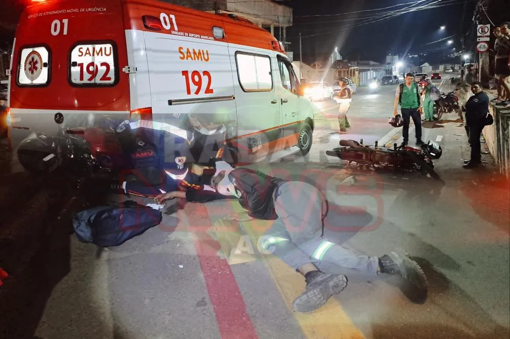 Motociclista tem fratura exposta após tentar evitar atropelamento de crianças que brincavam em estrada movimentada em Rio Branco.