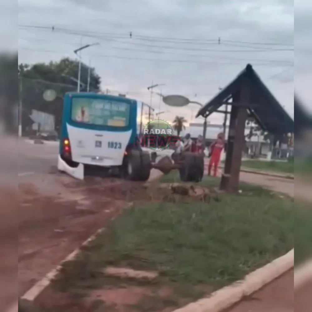 VÍDEO; Tragédia Evitada: Ônibus da Linha Belo Jardim II Sofre Acidente com Eixo Traseiro Desprendido