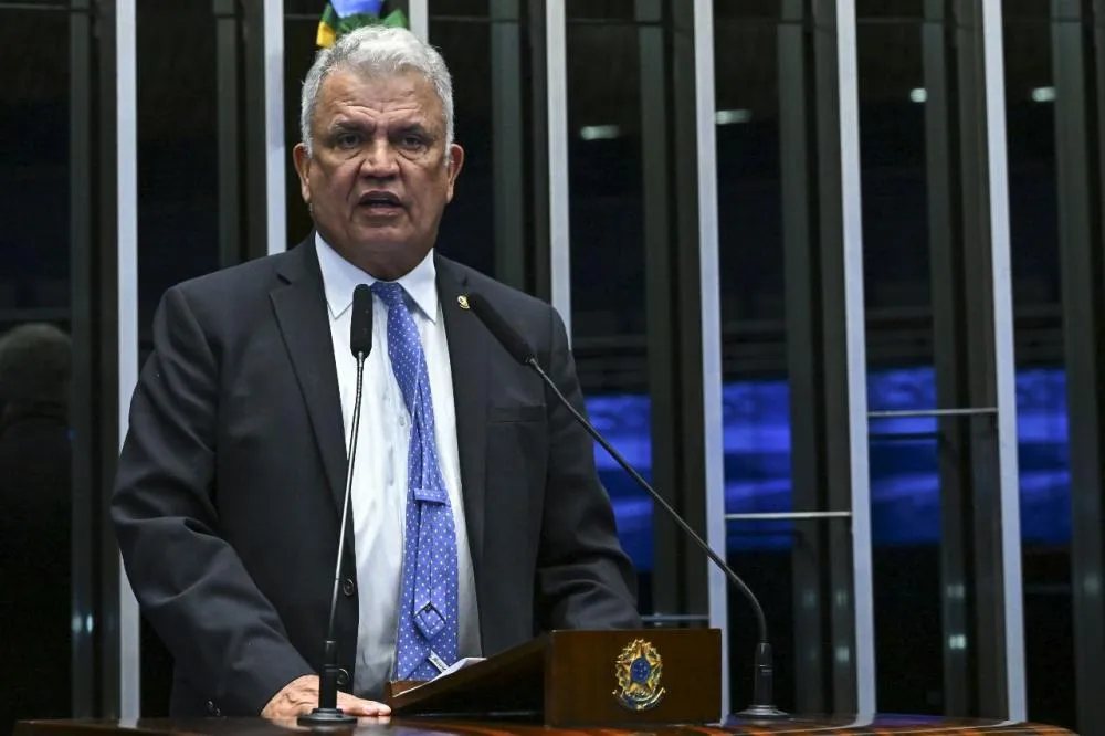 Petecão garante R$ 1 milhão para modernizar iluminação pública de Senador Guiomard